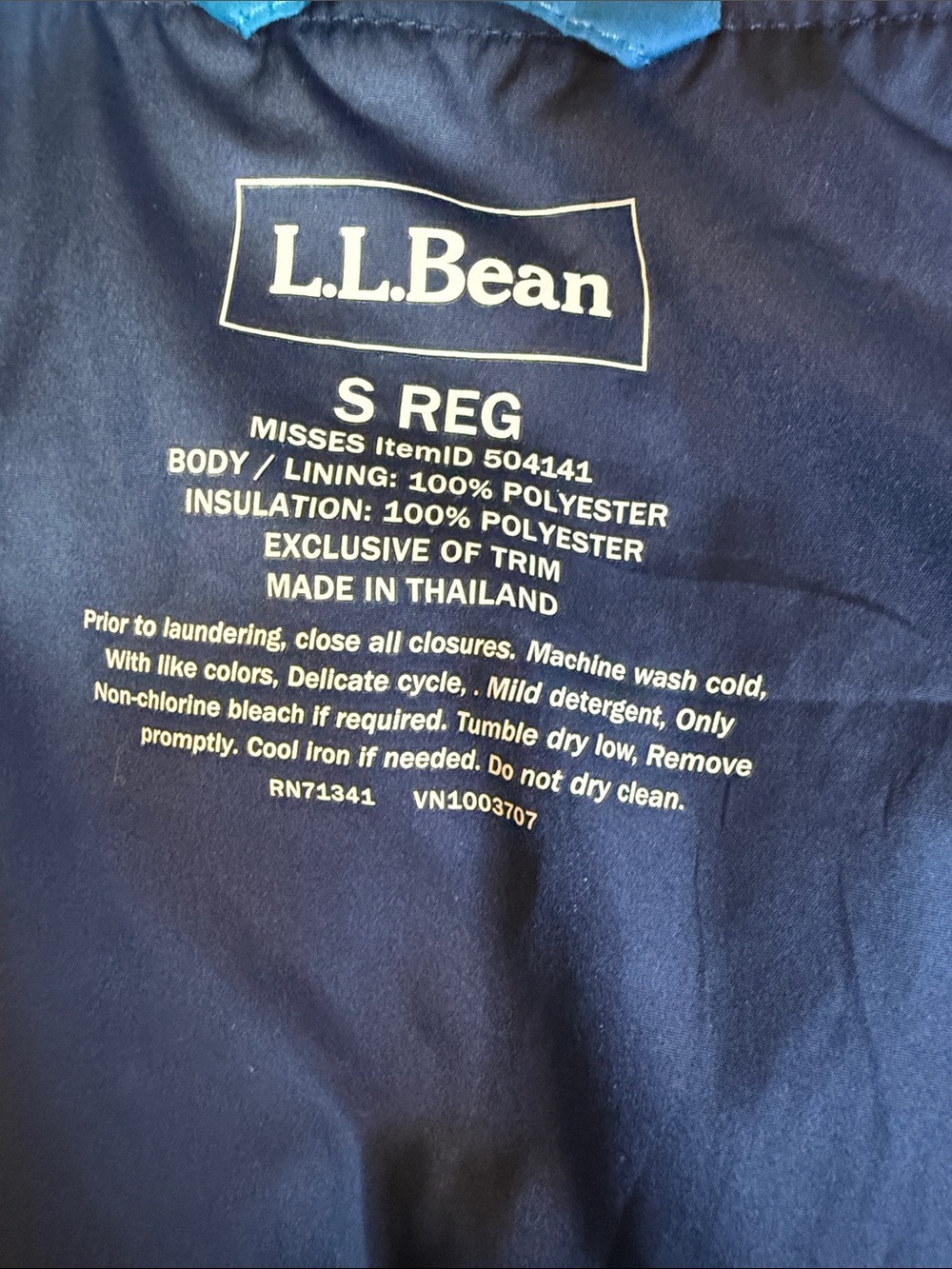 L.L. Bean Women's Teal Quilted Jacket - Navy Lining - Picture 6 of 10